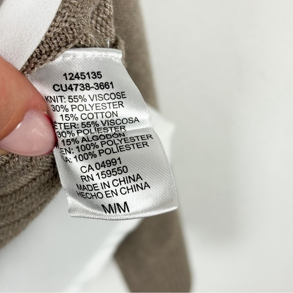 Hilary Radley Mocha V-Neck Sweater Sz M - Picture 8 of 9